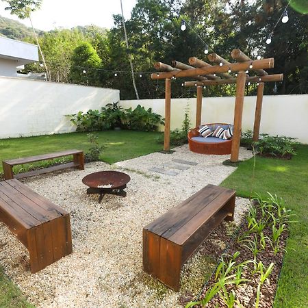Estaleiro Com Charme - Ar, Churras E Pet Friendly Balneário Camboriú Eksteriør bilde